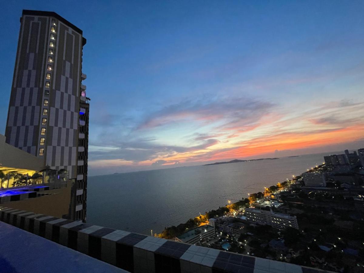 Copacabana Jomtien Beach High Floor Eksteriør bilde